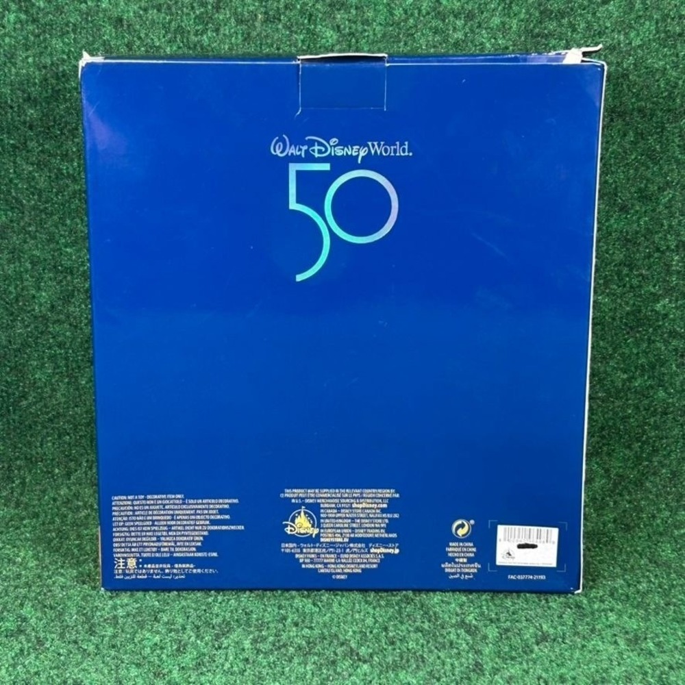 Walt‎ Disney World 50th Anniversary Fab 50 Gold Magic Kingdom Ornaments Mickey - Picture 3 of 13